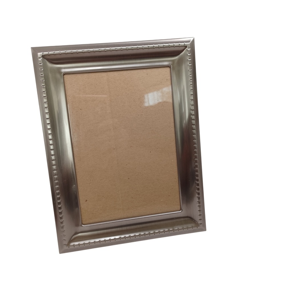 Fetco Home Decor Darring-Pewter 5x7 Decorative Metal Picture Frame F815557